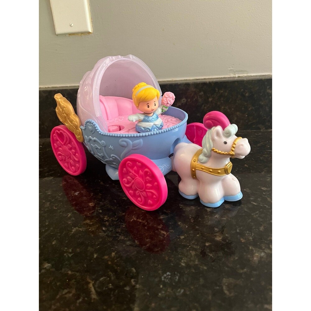 Fisher-Price Little People Disney Princess Cinderella Musical Horse & Carriage.